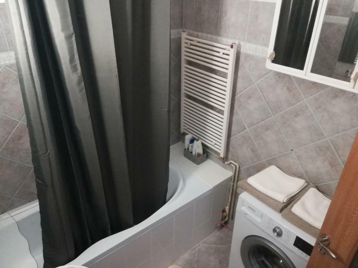 شقة سيبيو  في Apartament Erik المظهر الخارجي الصورة